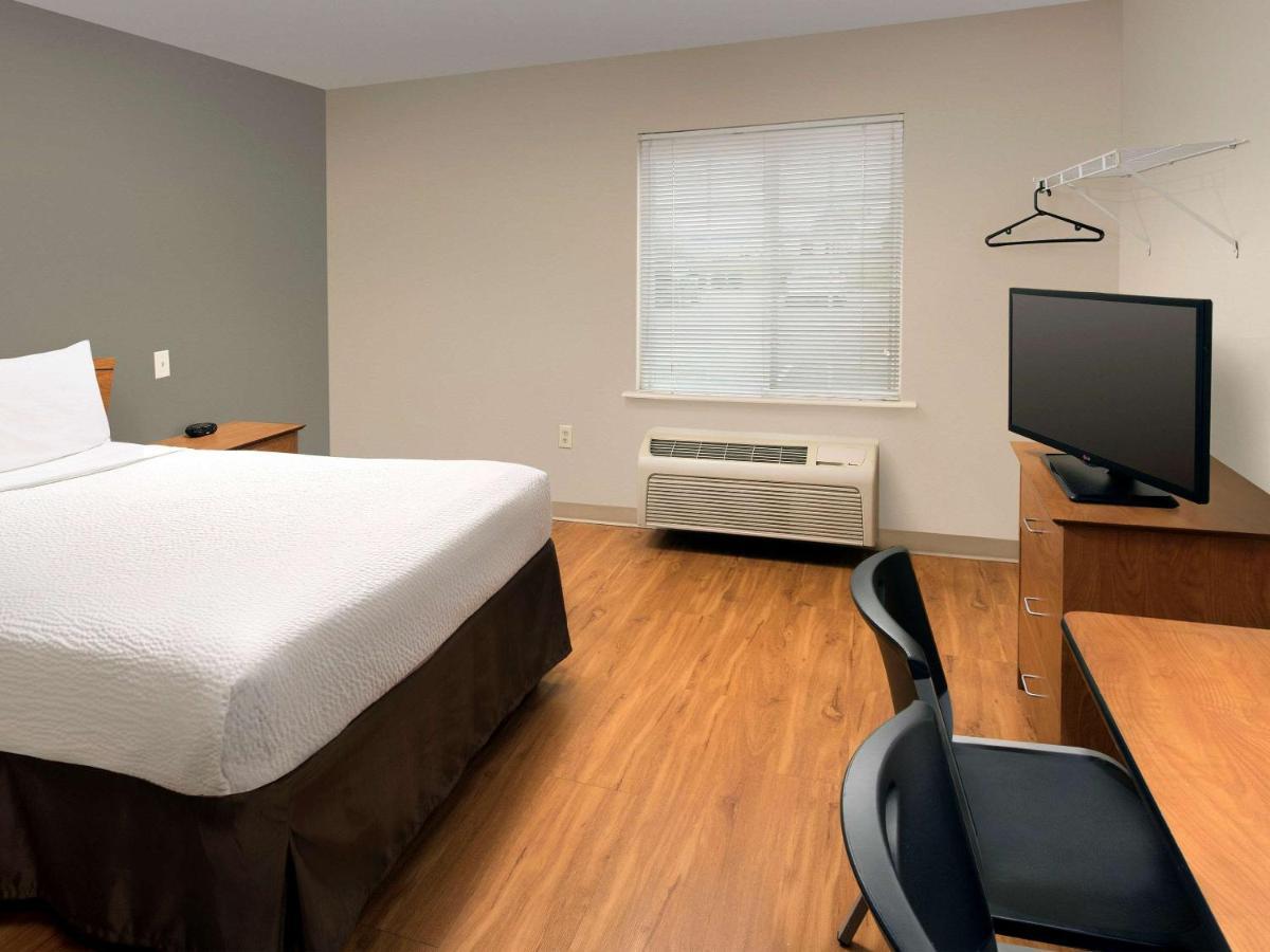 Woodspring Suites Louisville Clarksville Exterior foto